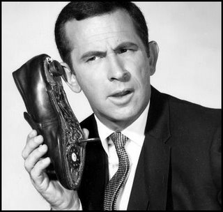 get smart shoe phone